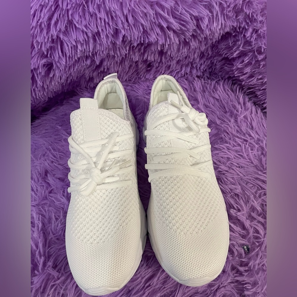 Women's White Athletic Sneakers Size 41
